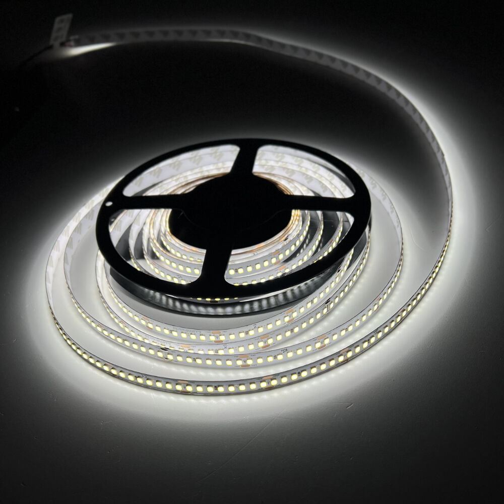 Стрічка світлодіодна LUMINARIA LS-2835 192LEDs/m 17,6W 24V 5000K (D8192-24V-10mm) PREMIUM LED STRIP