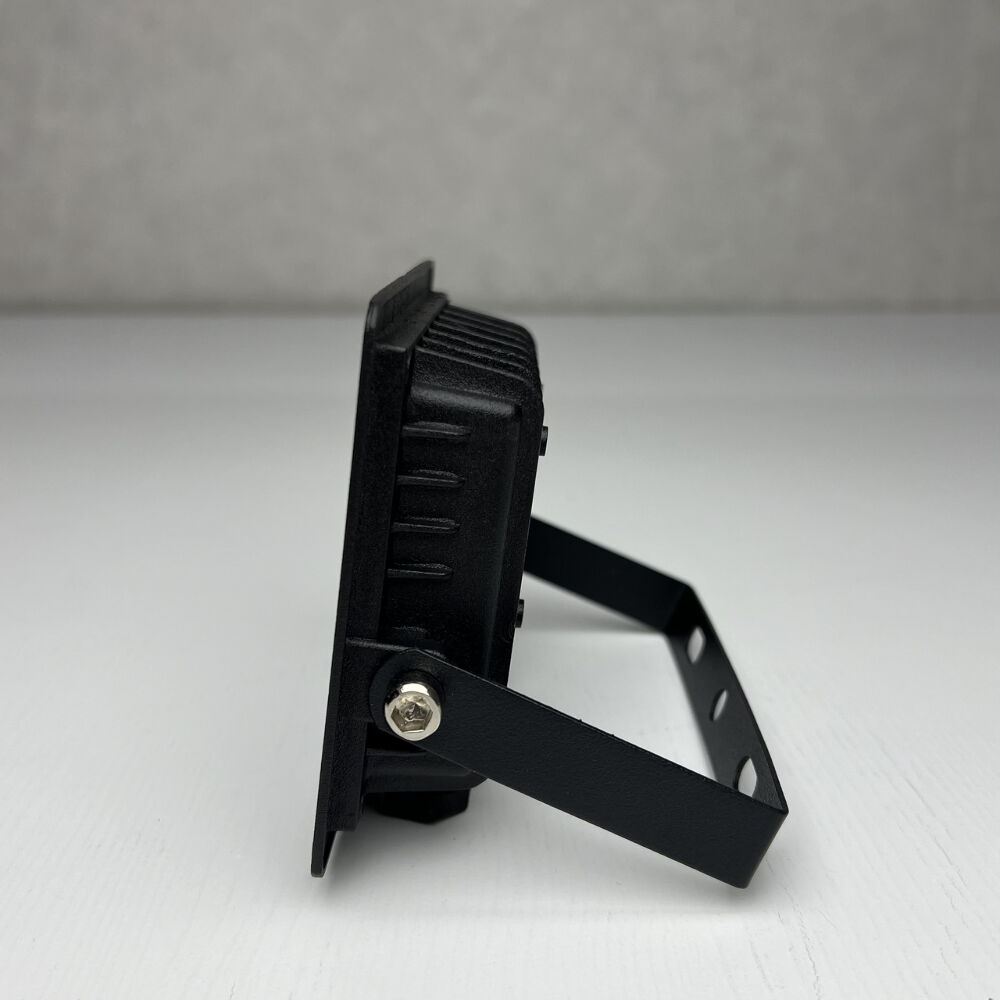 Прожектор світлодіодний LUMINARIA FL-20W 5000K BLACK IP65 (вуличний)